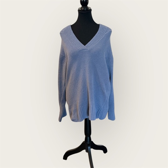 Tranquility by Colorado Clothing Sweaters - Tranquility by Colorado Clothing V-Neck Sweater in Slate Blue